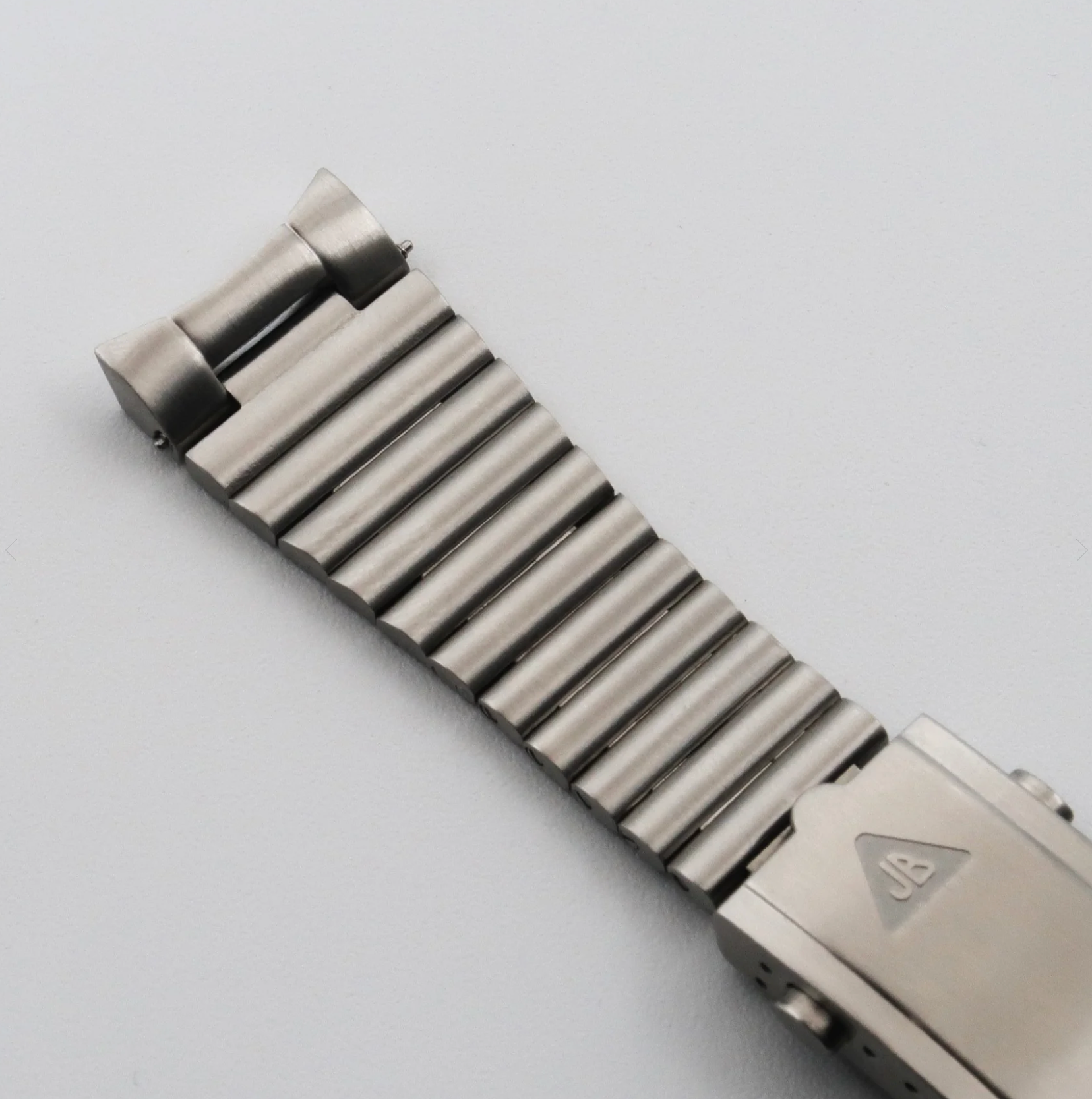 Forstner Barrel Bracelet for Omega Speedmaster